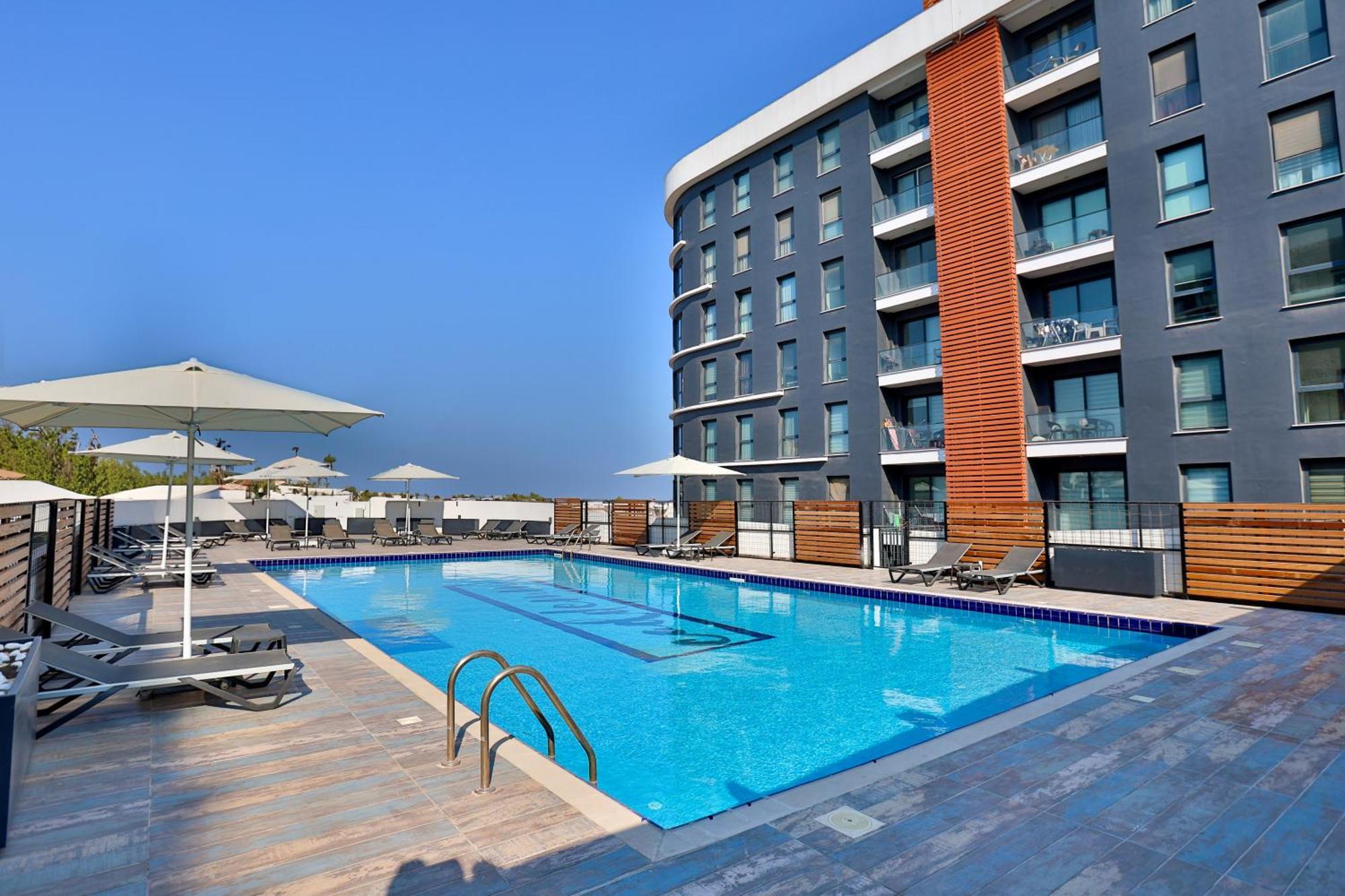 Caddem Inn Hotel Фамагуста Экстерьер фото