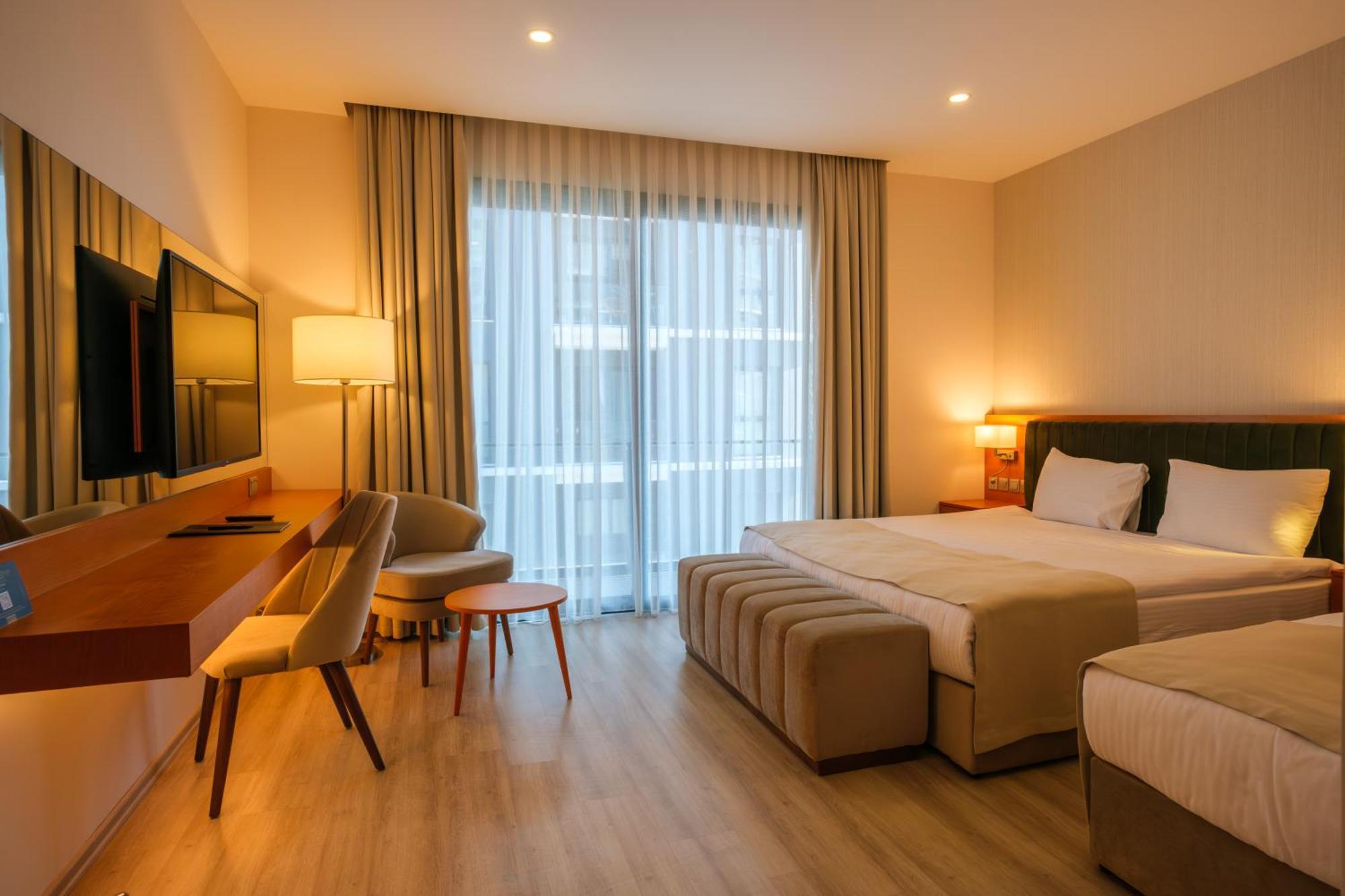 Caddem Inn Hotel Фамагуста Экстерьер фото